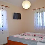 Mark Holiday home *